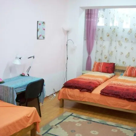 Apartment Downtown Good Location Skopje